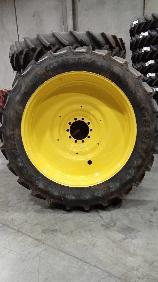Take-Off 380/90R54 152D Goodyear Optitrac TL R-1W 95-100% On 12 x 54 (10-13.19-11.07)