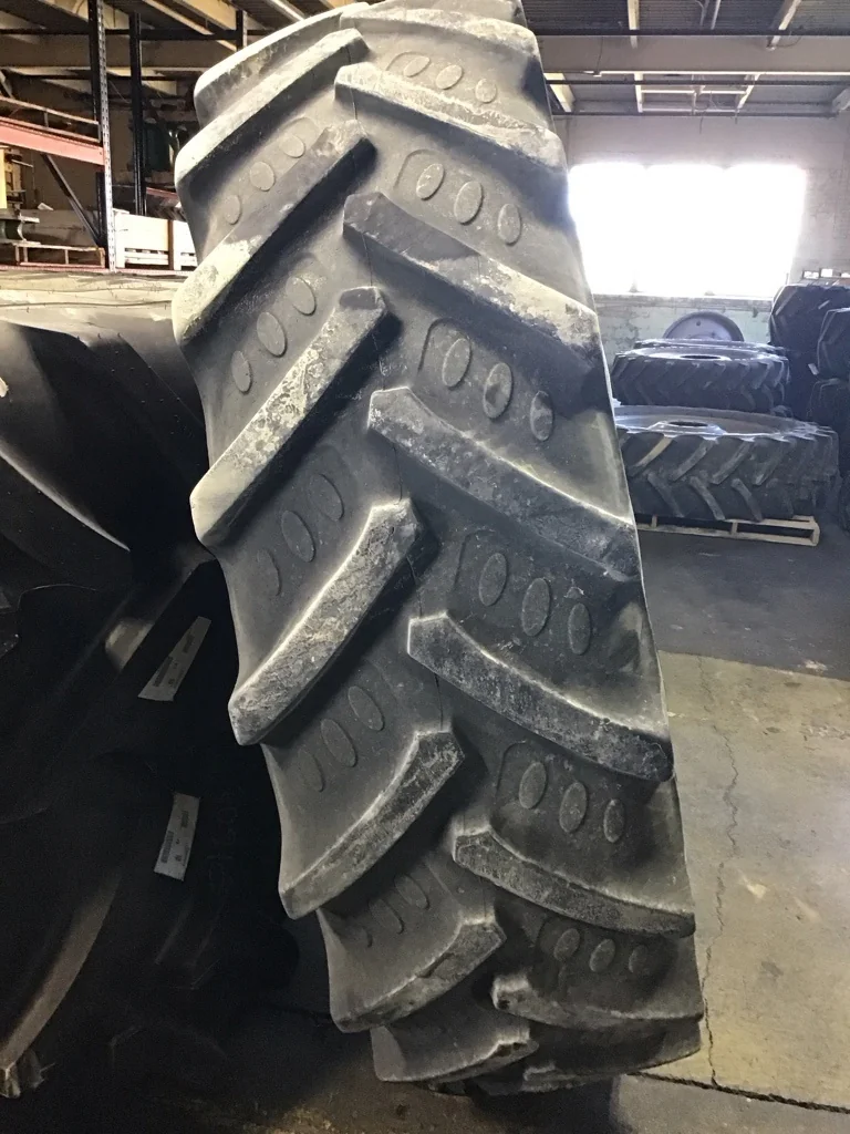 Used 520/85R46 158A8 BKT RT 855 TL R-1W 60-65% on 16 x 46 10-13.19-11.07 Dual Case Silver Wheel image 3