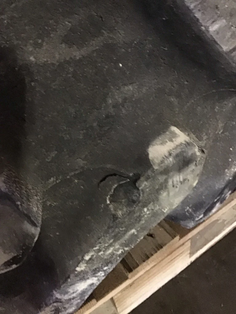 Used 420/85R34 142A8 Alliance Farm Pro II TL R-1W 55-60% on 13 x 34 12-16.732-14.620 Waffle 2 Bolt image 7