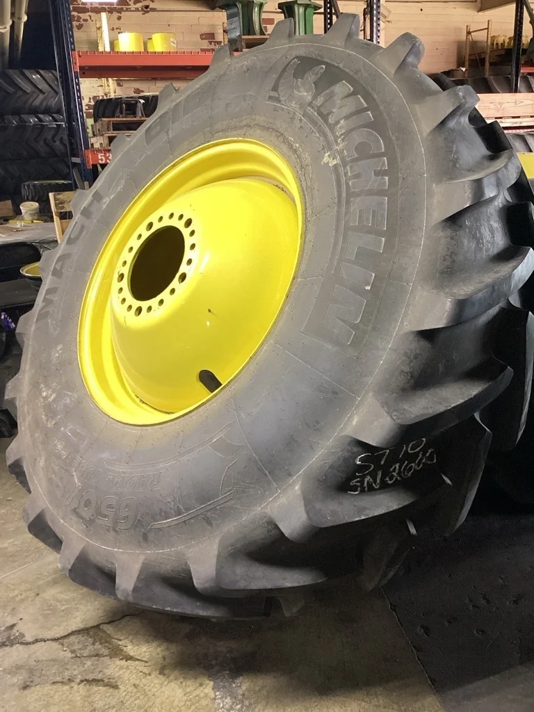 Used 650/85R38 173D Michelin MachXbib TL R-1W 90-95% On 23 x 38 (20-13.19-10.50) JD DD Wheel image 2