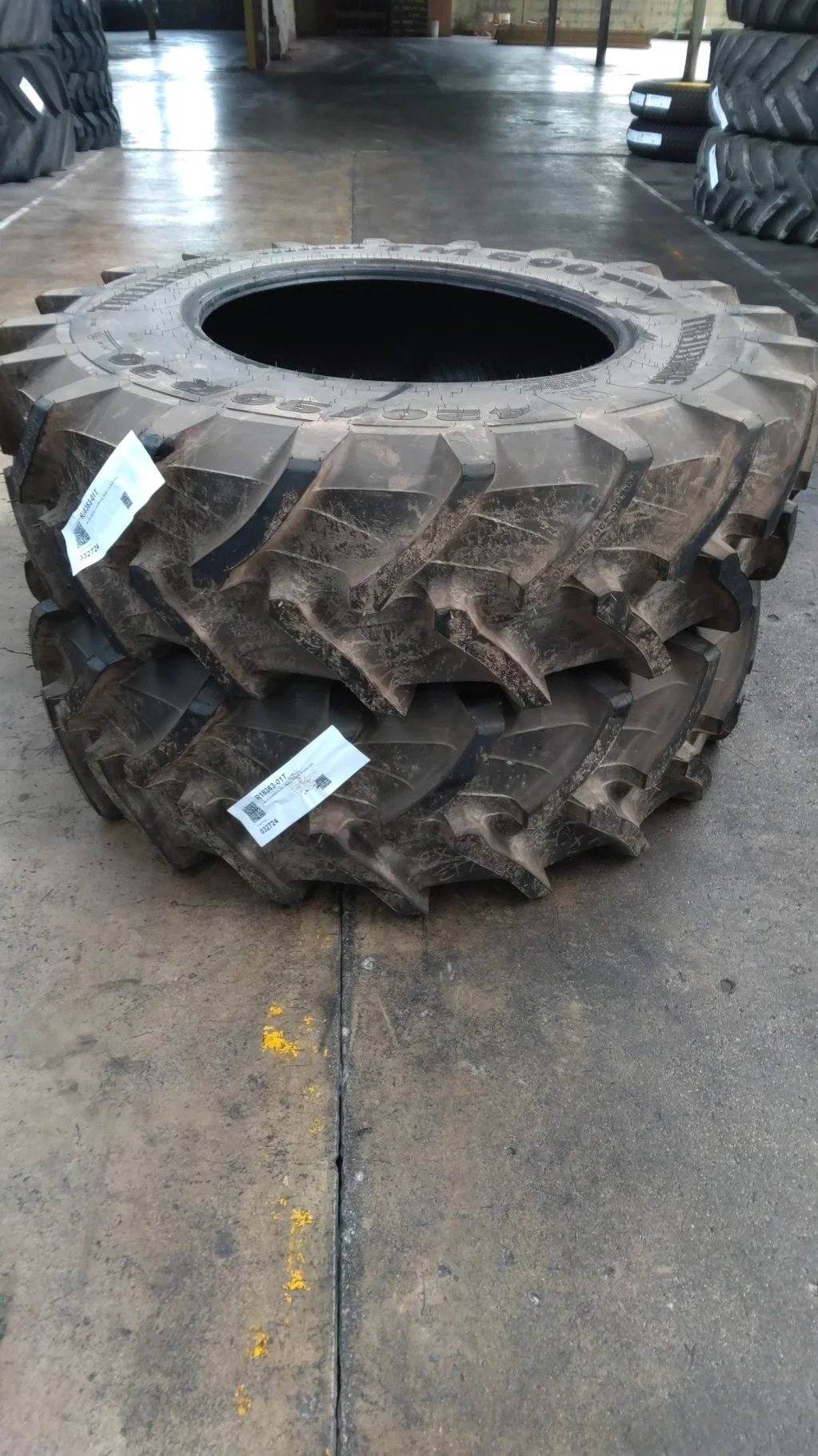 Take off 420/90R30 147A8 Trelleborg TM 600 TL R-1W 95-100% image 4