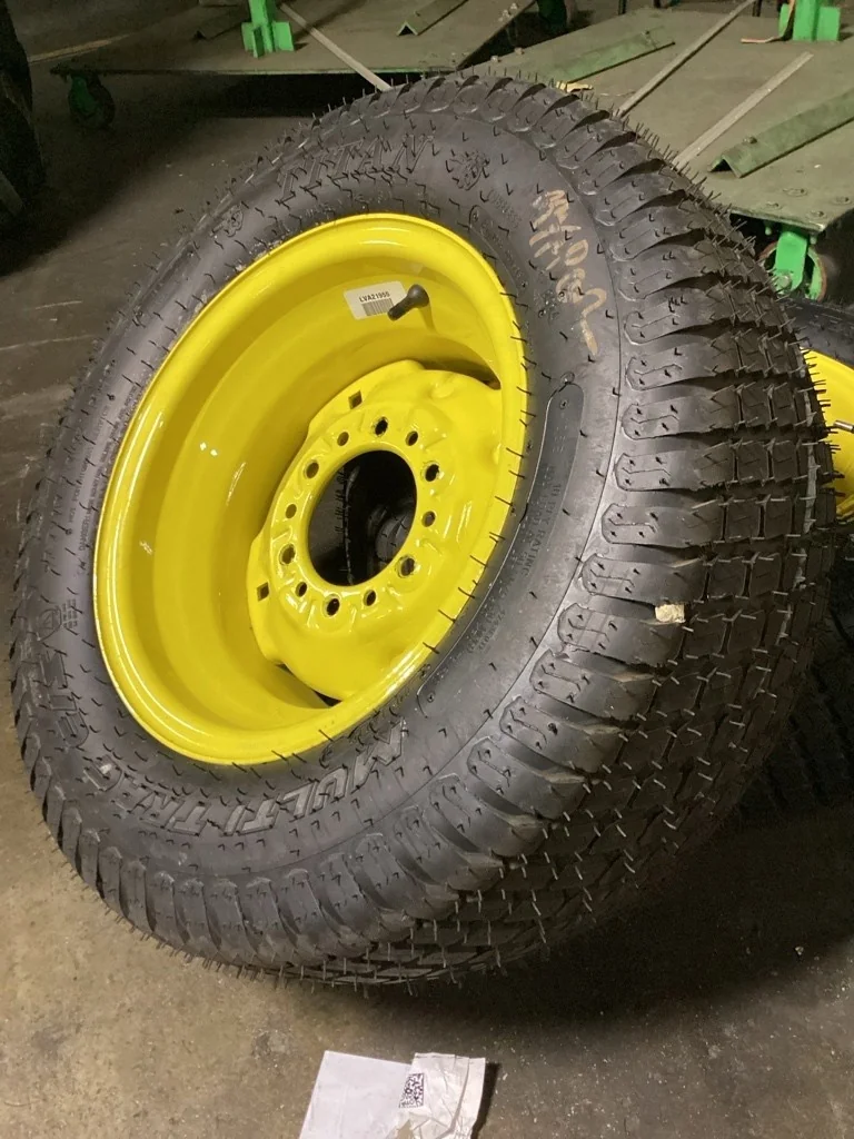Take-Off 27x10.50-15 108B Titan Multi Trac C/S TL HF-1 95-100% On 8 x 15 (6-6-4.62) Implement Wheel image 2