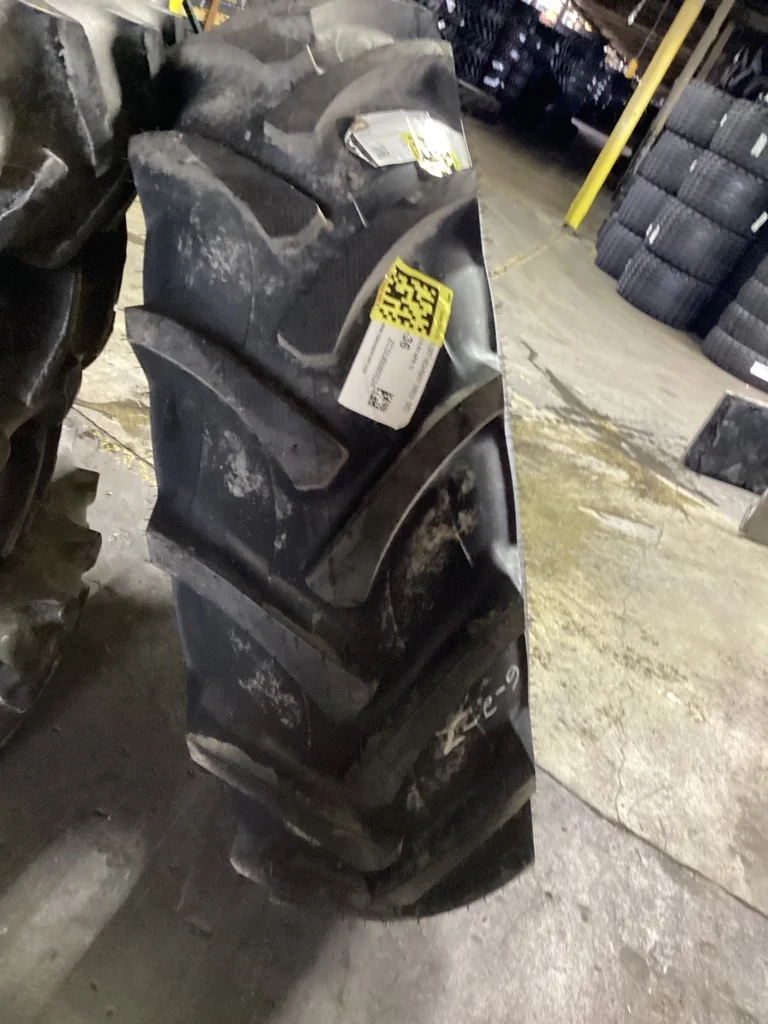 Take-Off 16.9-30 130A6 Galaxy Agri Trac ll TL R-1 95-100% On 15 x 30 8-8-6 4/2 Rail Yellow Wheel w/ image 2