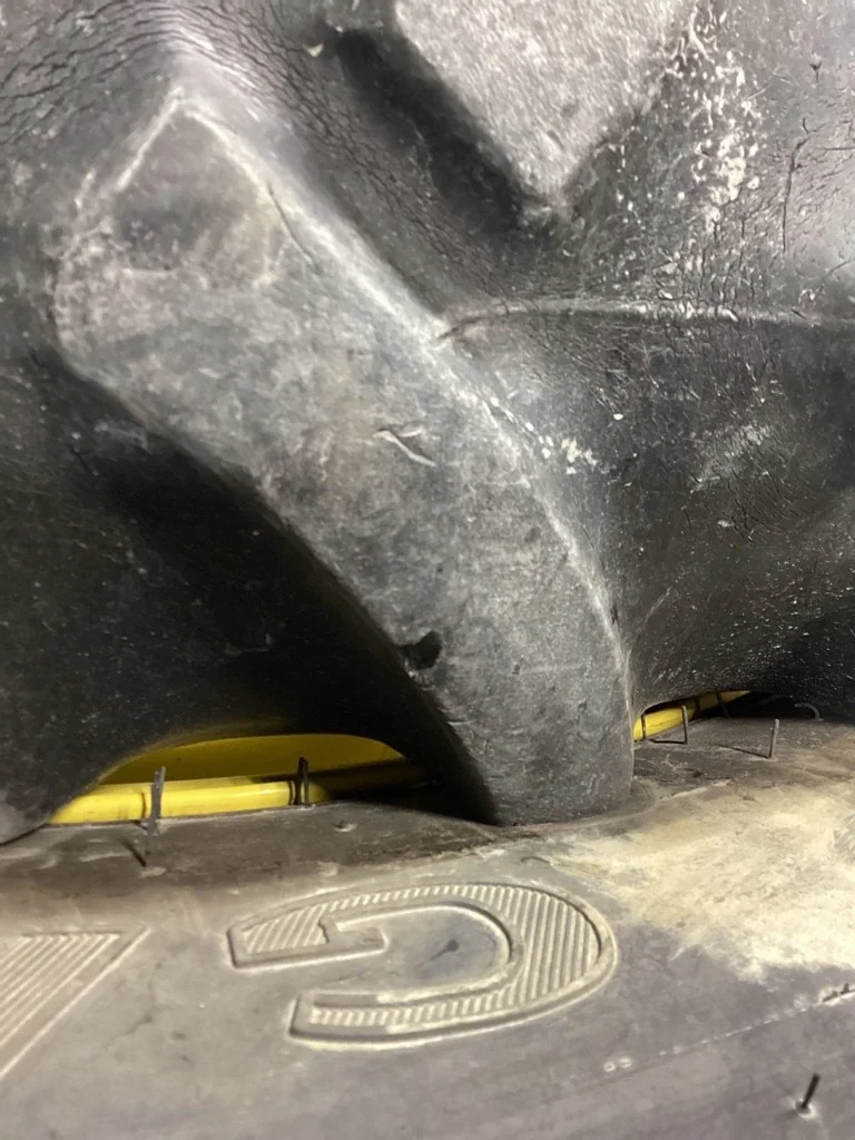 Used 9.5-24 6 ply Titan Hi-Traction Lug TL R-1 50-55% on 8 x 24 6 Clamp Wheel & Disc (8-10.82-8.78) image 6