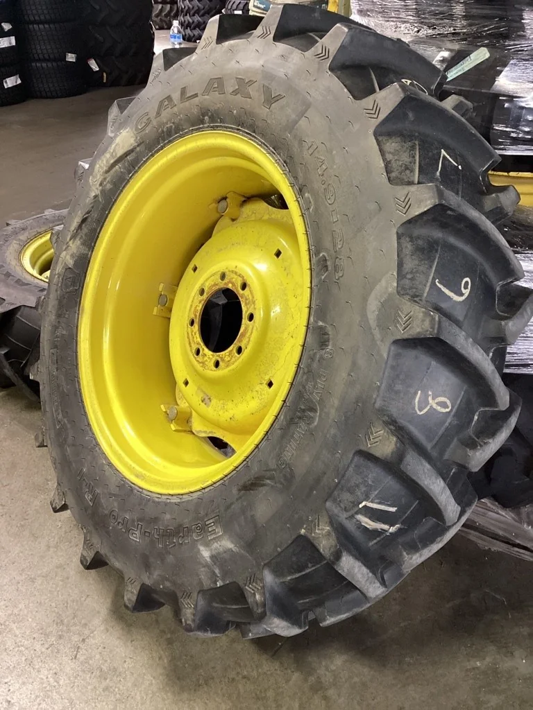 Take-Off 14.9-28 8 Ply Galaxy Earth Pro TL R-1 95-100% On 12 x 28 6 Clamp Wheel/Disc (8-8-6) image 2