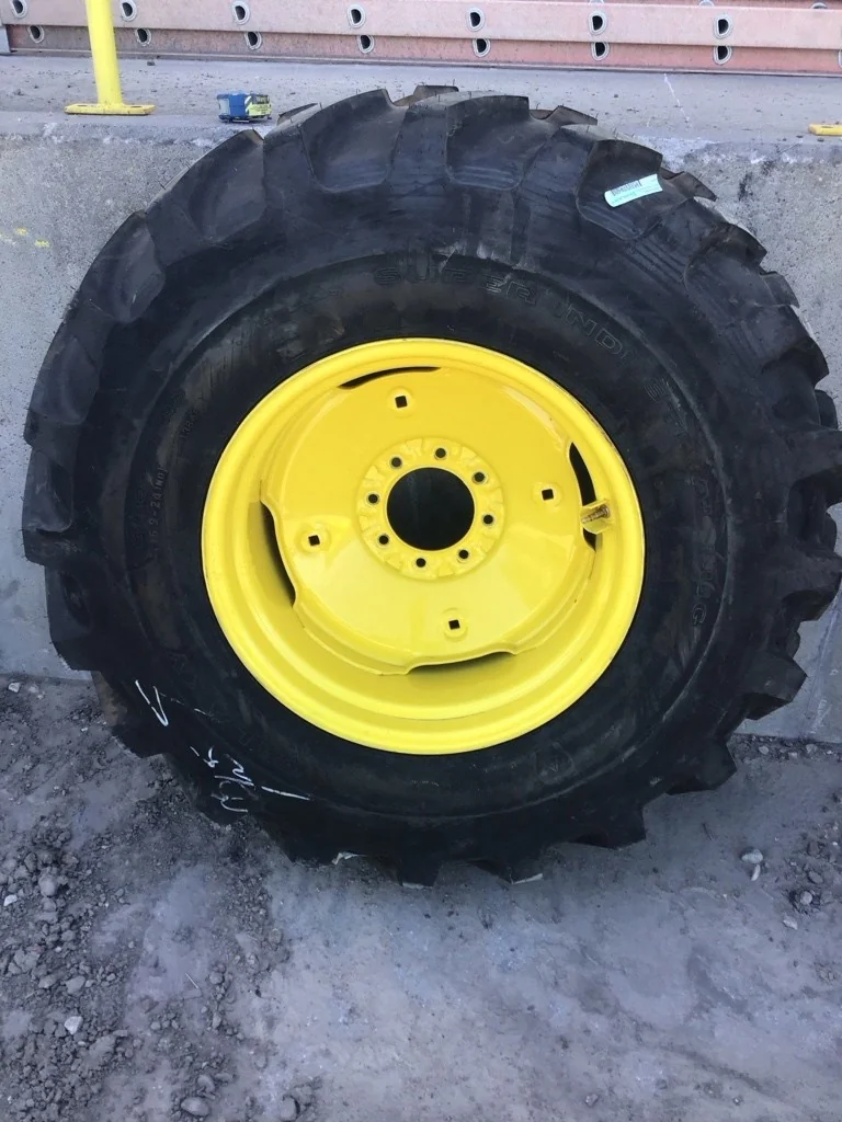 Take-Off 440/80-24 138A8 Galaxy Super Industrial Lug TL R-4 95-100% On 15 x 24 (8-8-6) Titan Imp