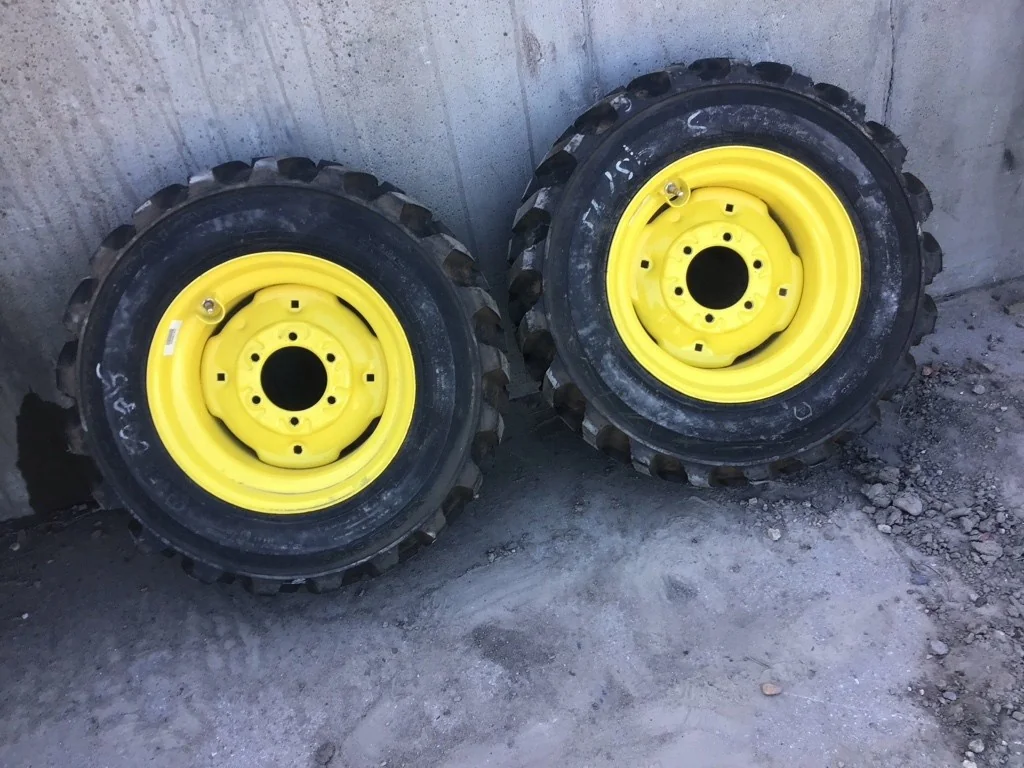 Take-Off 260/70-16.5 6PLY Galaxy XD2010 TL R-4 95-100% On 8.25 x 16.5 (6-6-4.62) Implement wheel