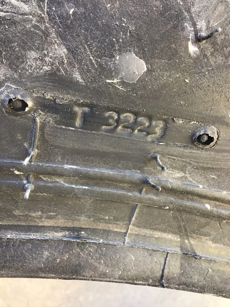 Take-Off 18.4-30 139A6 Galaxy Agriitrac ll TL R-1 95-100% ( Lugcut on one tire) image 4