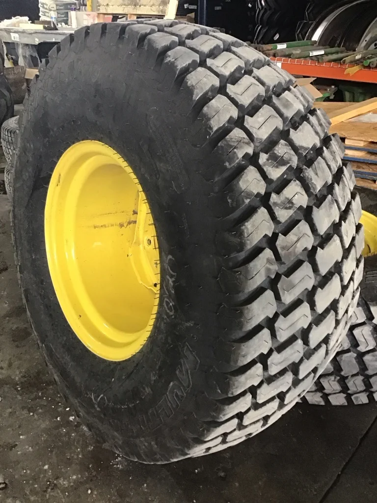 Take-Off 44x18.00-20 123B Titan Multi Trac C/S TL R-3 95-100% on 14 x 20 8-86 Solid Yellow Wheel on image 2