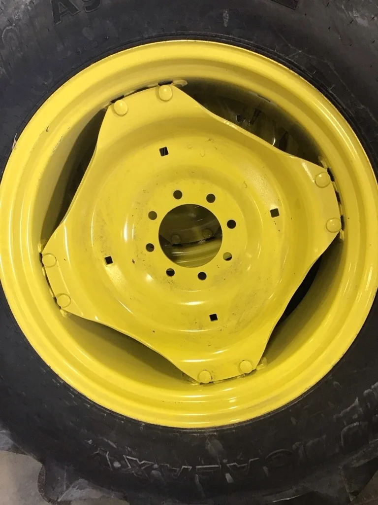 Take-Off 14.9-28/6 125A6 Galaxy Agritrac 2 TL R-1 95-100% On 12 x 28 (8-8-6) 4/2 Clamp/Disc image 3