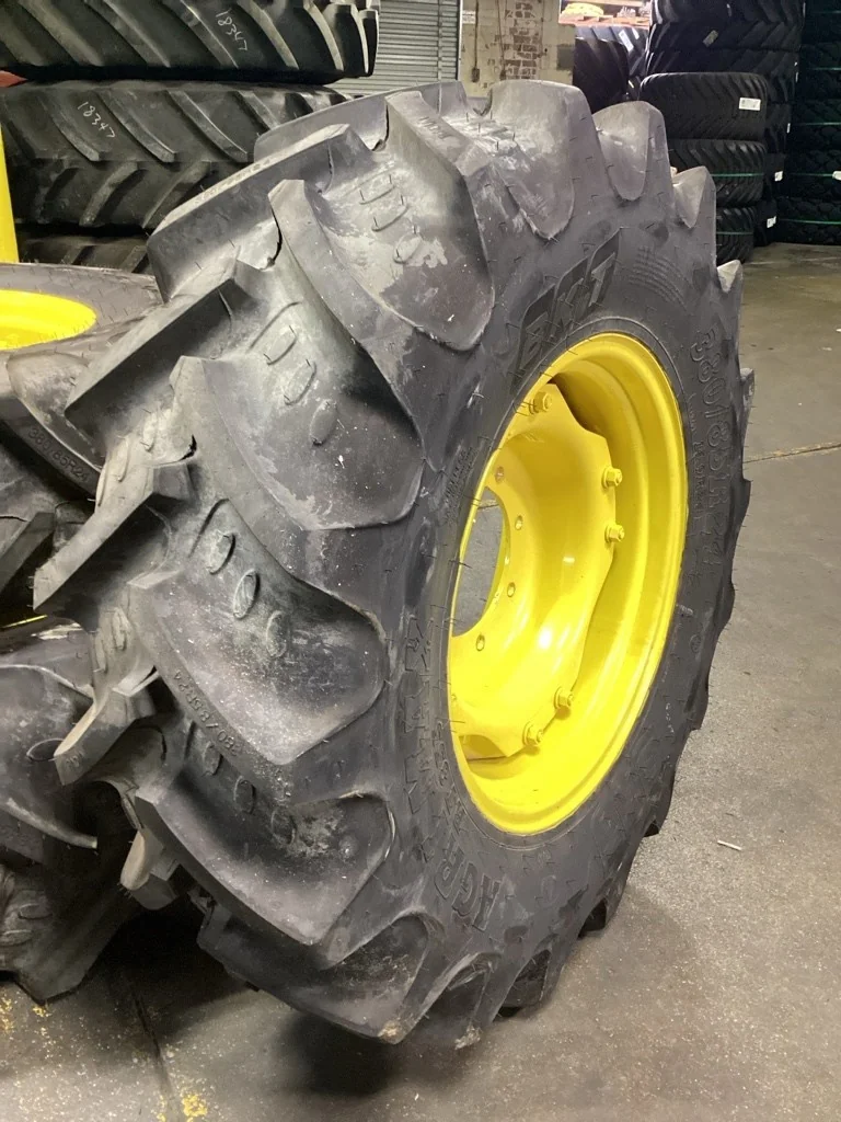 Take-Off 380/85R24 131A8 BKT Agrimax RT855 TL R-1W 95-100% On 12 x 24 (8-10.82-8.78) Waffle 2 Bolt image 2