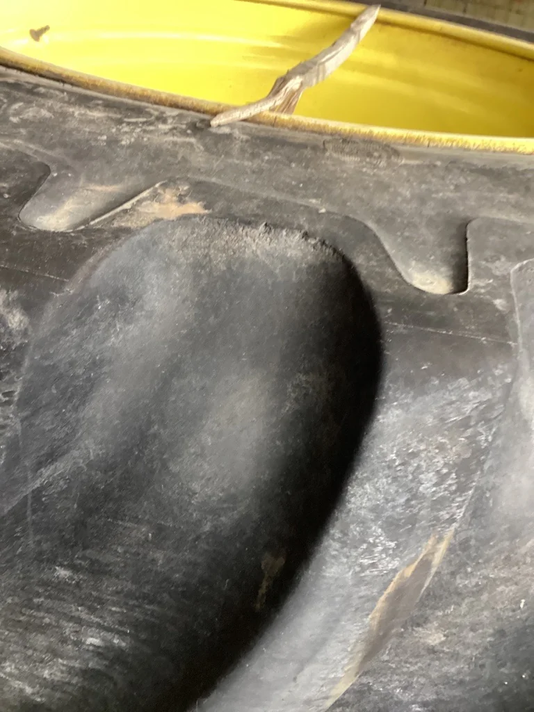 Used LSW 1250/35R46 195D Goodyear Optitrac TL R-1W 80-85% On 44 x 46 12-32.047-30.078 Tractor Wheel image 6