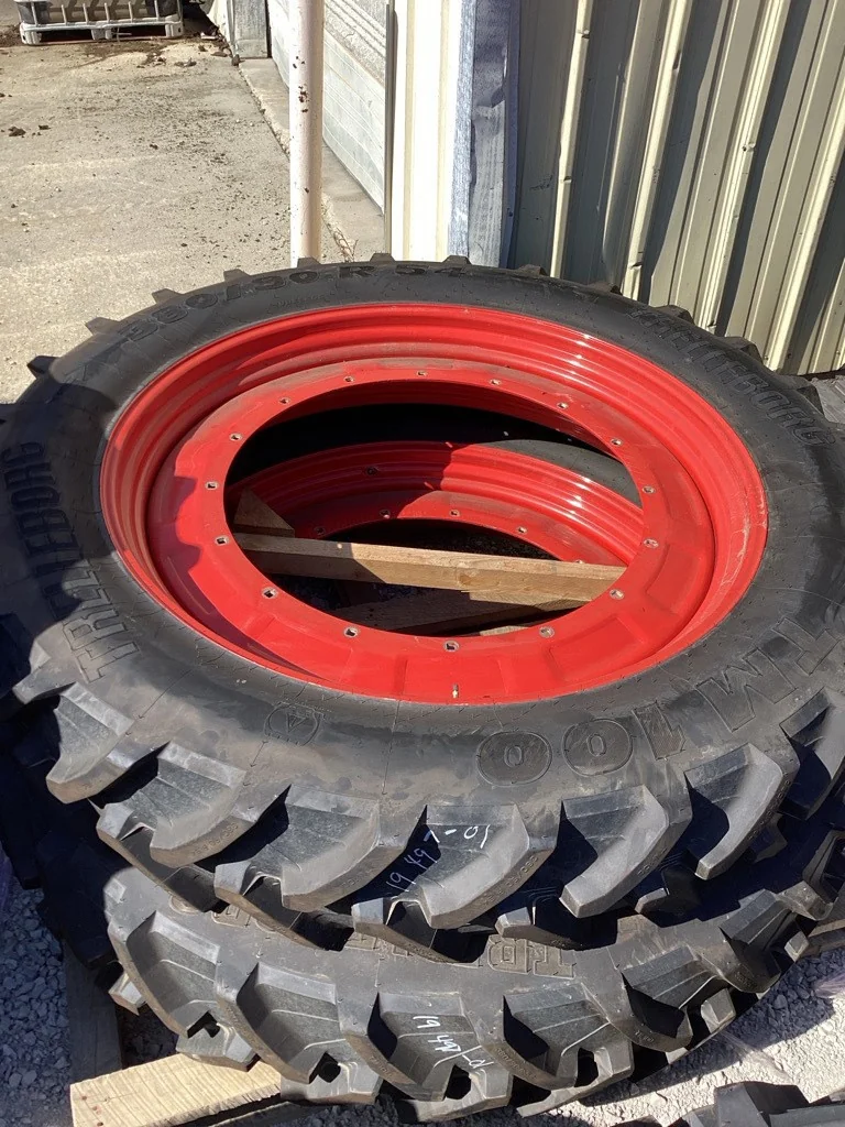 Take-Off 380/90R54 152A8 Trelleborg TM100 TL R-1W 95-100% On 11 x 54 (16-39-37) Rim & Rail Wheel