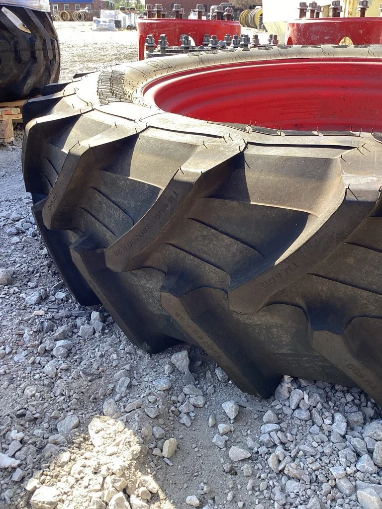 Take-Off 380/80R38 142A8 Trelleborg TM600 TL R-1W 95-100% On 11 x 38 (12-16.732-14.620 Rim&Rail/Disc image 2