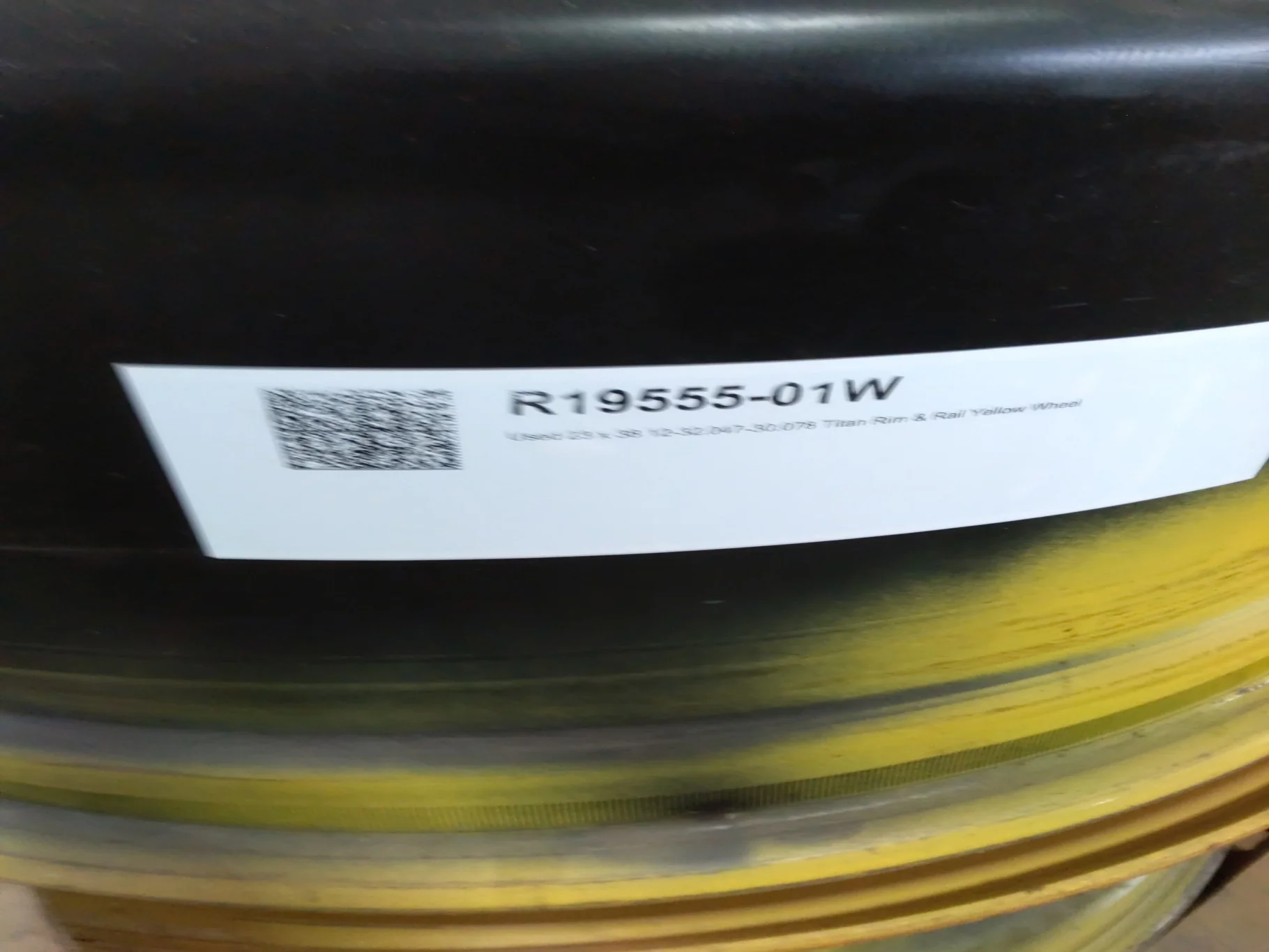 Used 23 x 38 12-32.047-30.078 Titan Rim & Rail Yellow Wheel image 4