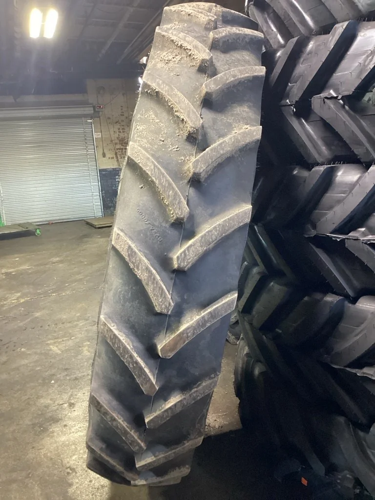 Used 380/90R54 152D Goodyear Optitrac TL R-1W 95-95% On 12x54 (12-32.047-30.078) R&R Wheel image 3