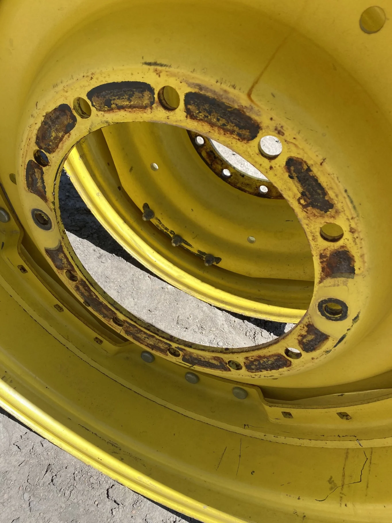 Used 12 x 38 Titan Waffle 3 Bolt/Disc (12-16.732-14.620) (Rust,Gashes,Faded Paint) image 2