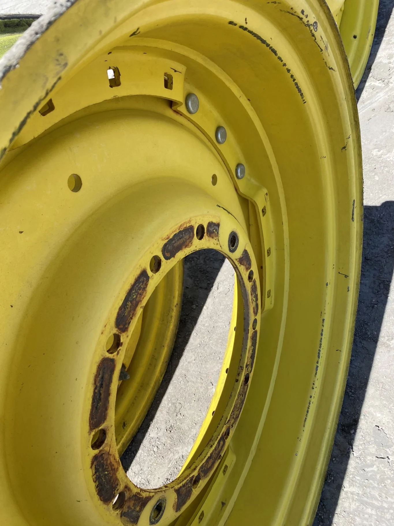 Used 12 x 38 Titan Waffle 3 Bolt/Disc (12-16.732-14.620) (Rust,Gashes,Faded Paint) image 4