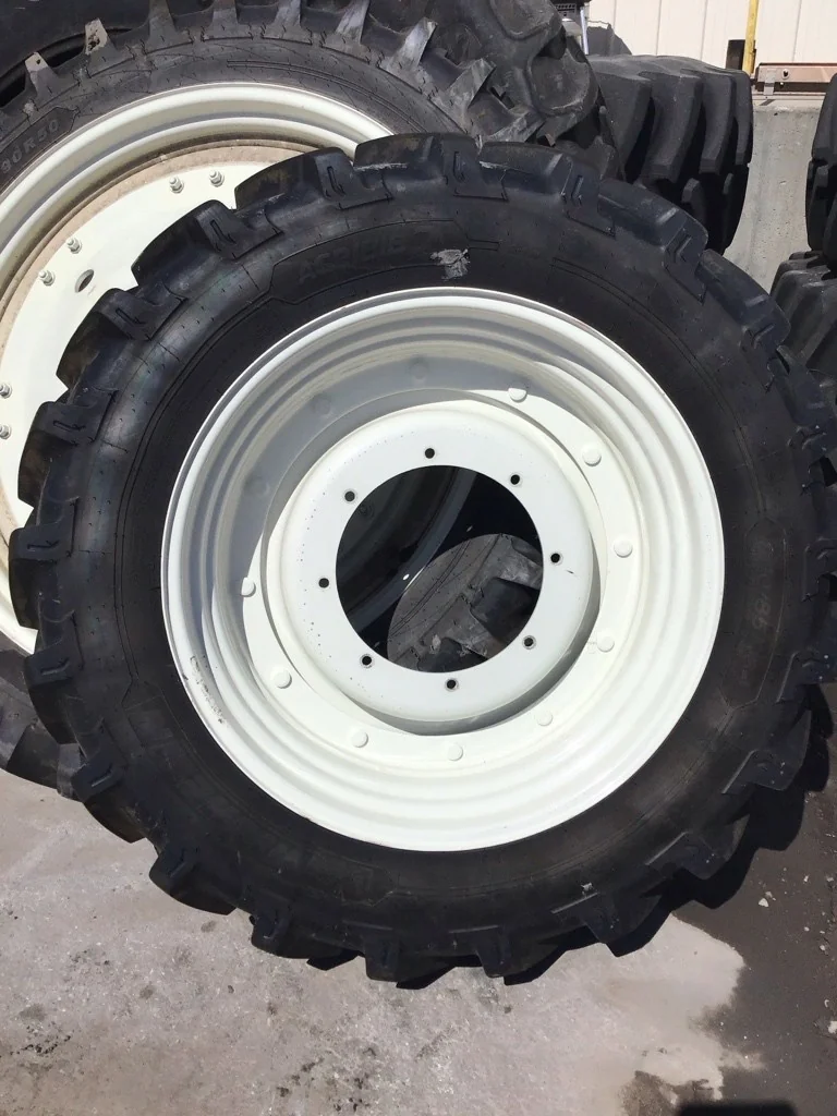 Used 320/85R34 133A8 Michelin Agribib2 TL R-1W 80-85% On 10 x 34 (8-15.995-14.281) R&R/Di image 2