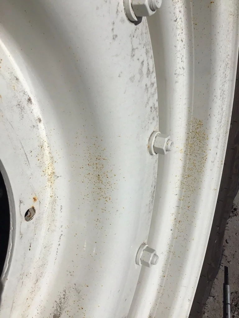 Used 320/85R34 133A8 Michelin Agribib2 TL R-1W 80-85% On 10 x 34 (8-15.995-14.281) R&R/Di image 6