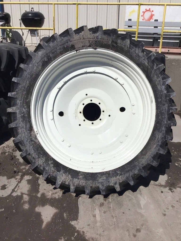 Used IF320/90R50 158A8 Michelin Agribib RC TL R-1W 80-85% On 10 X 50 (8-10.82-8.78) R&R/Disc image 2