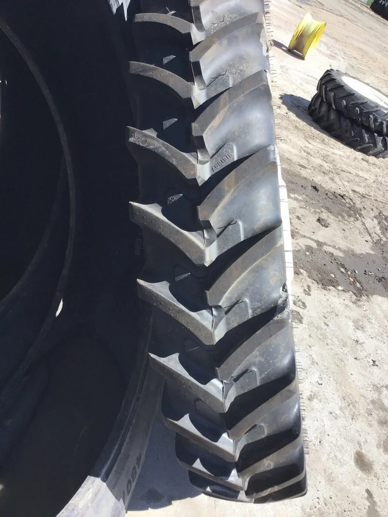 Used IF320/90R50 158A8 Michelin Agribib RC TL R-1W 80-85% On 10 X 50 (8-10.82-8.78) R&R/Disc image 5