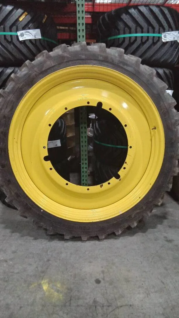 Take-Off 270/95R54 Kleber Cropker TL R-1W 95-100% On 10 x 54 12-32.047-30.078 R&R JD Yellow Wheel