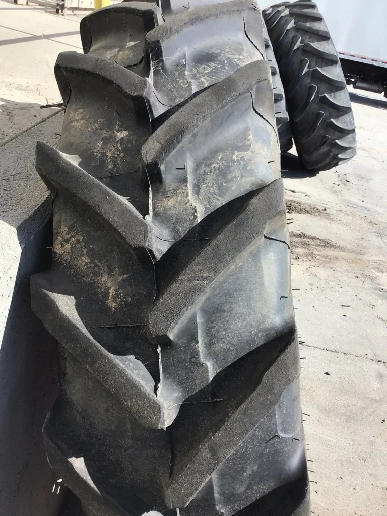 Used 380/80R38 142A8 Michelin Agribib TL R-1W 90-95% On 12 x 38 (10-13.19-11.07) Waffle 3 Bolt/Disc image 3
