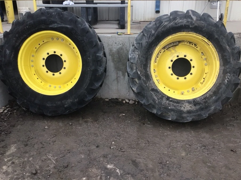 Used 480/70R34 143D Michelin Omnibib TL R-1W 70-75% On 15 x 34 (10-13.19-11.07) Waffle 3 bolt/Disc image 6