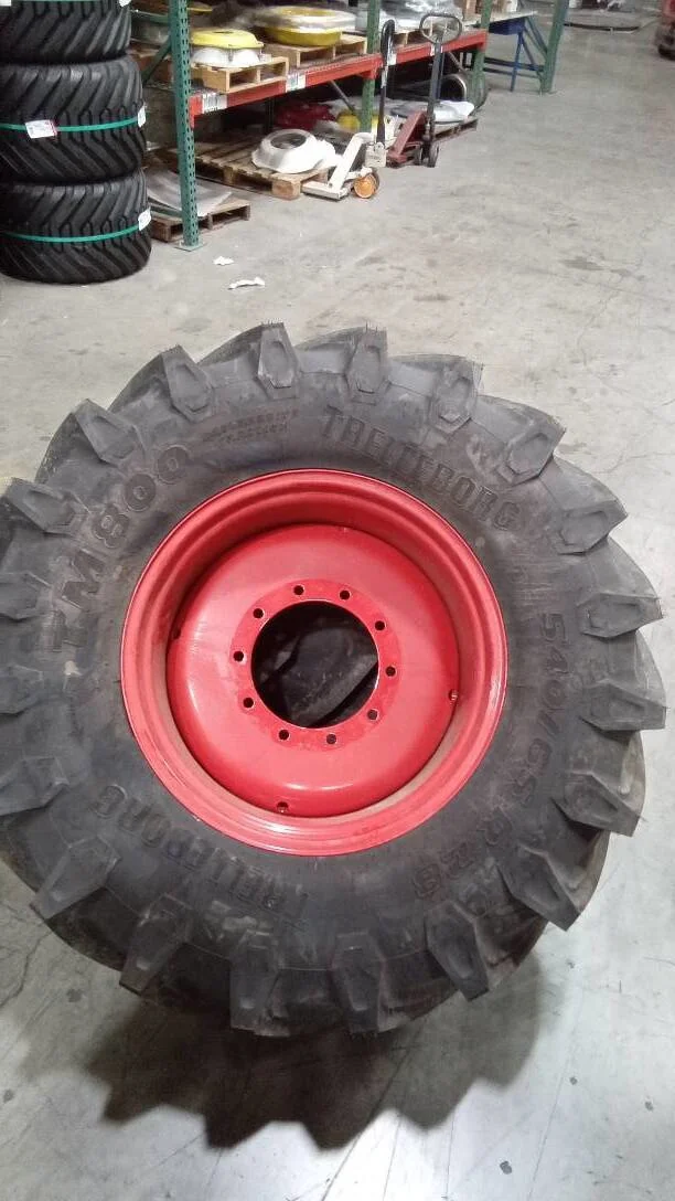 Take-Off 540/65R28 142D Trelleborg TM800 TL R-1W 95-100% On 16 x 28 (10-13.19-11.07) Titan Wheel