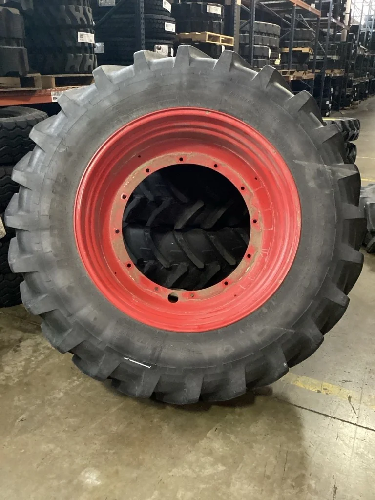 Used 480/80R42 156A8 Michelin Agribib TL R-1W 85-90% On 16 x 42 (12-30.375-28.440) R&R Wheel