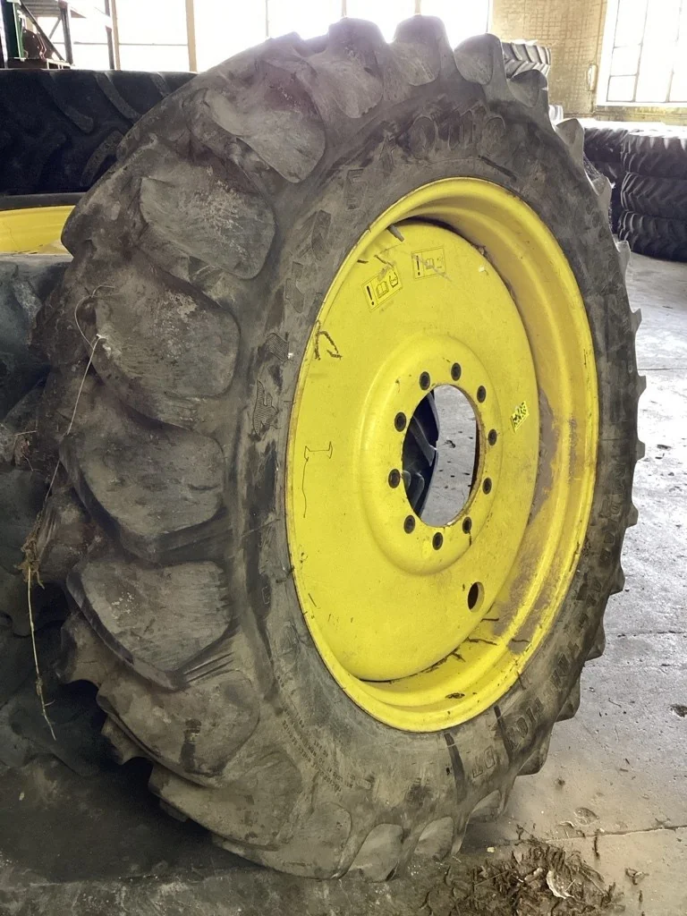 Used 380/80R38 142A8 Firestone RAT DT TL R-1W 90-95% On 12x38 (10-13.19-11.07) Sprayer Wheel image 2