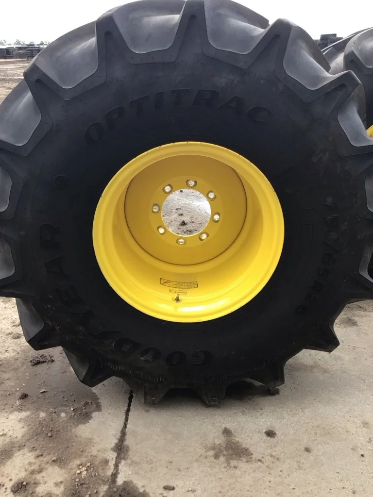 Take-Off 750/65R26 166D Goodyear Optitrac TL R-1W 95-100% On 25 x 26 (8-10.625-8.625) Combine Wheel