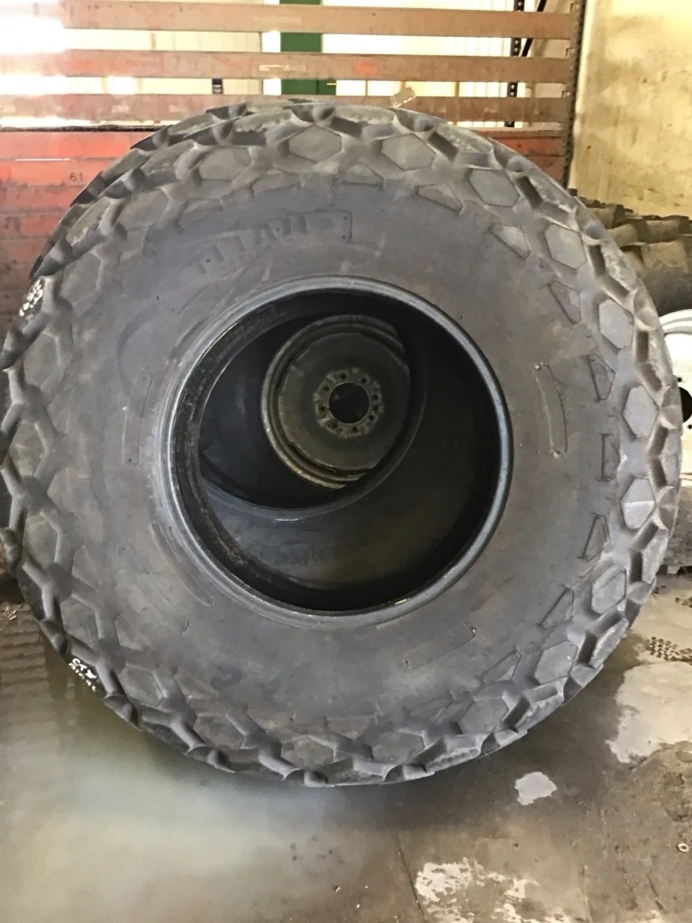 Used 24.5R32 159A8 Titan Torc-Trac TL R-3 80-85% (Mild cuts, Stubble)