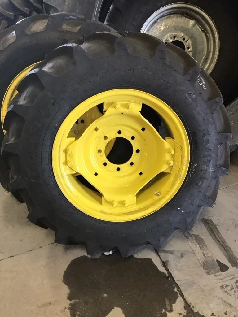 Take-Off 12.4-24 120A6 Galaxy Agritrac 2 TL R-1 95-100% On 10 x 24 (8-8-6) 4/2 Clamp/Disc