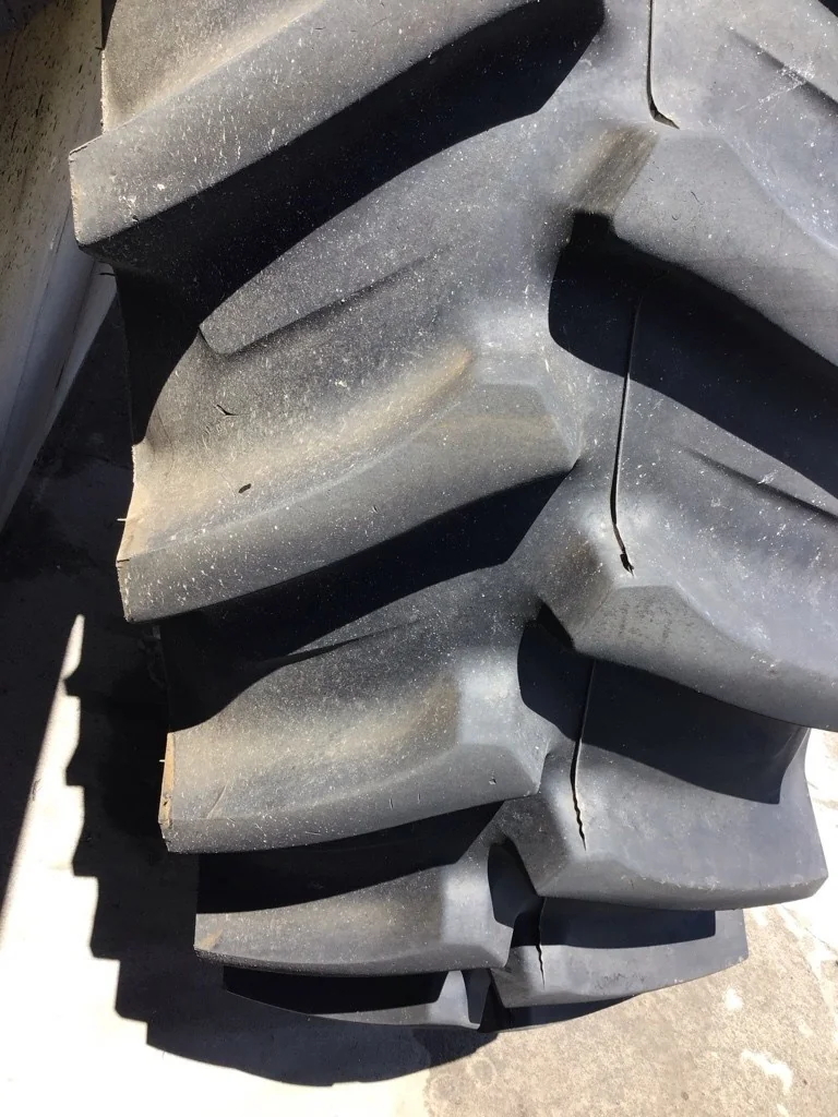 Take-Off 520/85R46 158B Firestone Deep Tread 23 TL R-1W 95-100% On 16 x 46 (12-32.047-30.078) R&R wh image 7