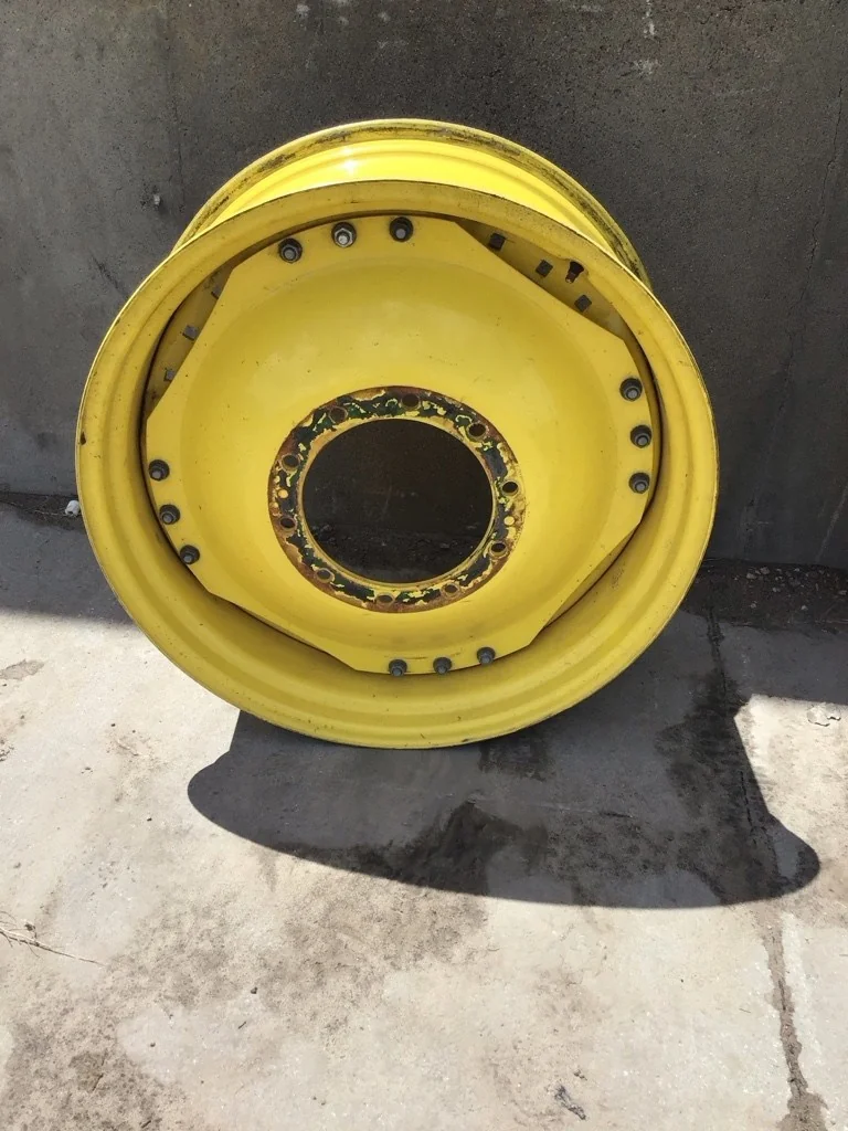 Used 15 x 34 (10-13.19-11.07) Waffle 3 Bolt With Disc image 3