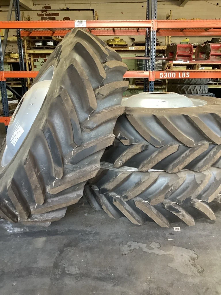Take-Off VF580/85R42 183A8 Michelin CereXbib 2 TL R-1W 95-100% On 20 x 42 (20-13.19-11.07) Case DD image 3