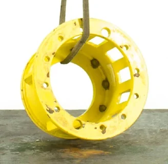 USED 12” EXT 12-15.375 TO 10-13.19 YELLOW FOR 22” ROW SPACING JD4940