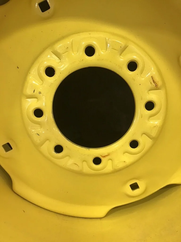 Take-Off 16.9-24IND 138A8 Galaxy Super Industrial Lug TL R-4 95-100% On 15 x 24 (8-8-6) Implement image 4
