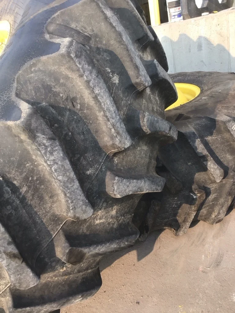 Used 650/85R38 173B Firestone Deep Tread 23 TL R-1W 90-95% On 23 x 38 20-13.19-11.07 JD X9 Dolly Dua image 2