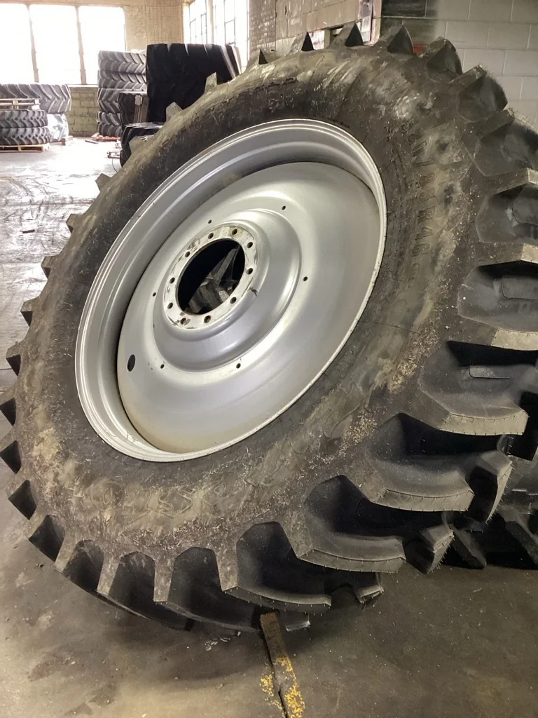 Take-Off 520/85R46 158B Firestone Deep Tread 23 TL R-1W 95-100% On 16 x 46 (10-13.19-11.07) Dual Whl image 3