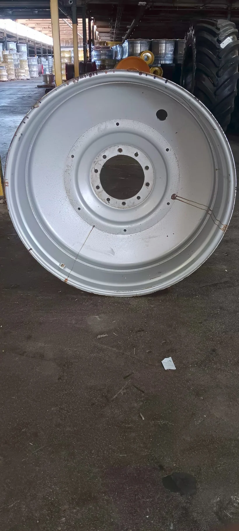 Take-Off 16 x 46 10-13.19-11.07 Titan Dual Case Silver Wheel