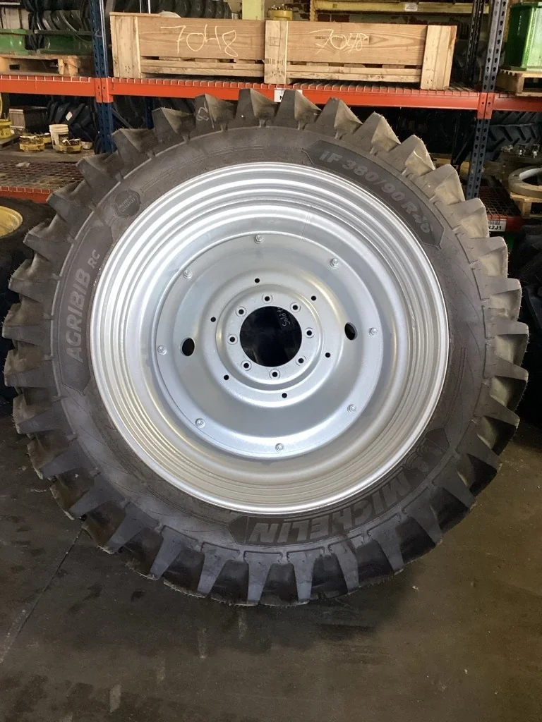 Take-Off IF380/90R46 165A8 Michelin Agribib RC TL R-1W 95-100% On 12 x 46 (8-10.82-8.78) Rim & Rail