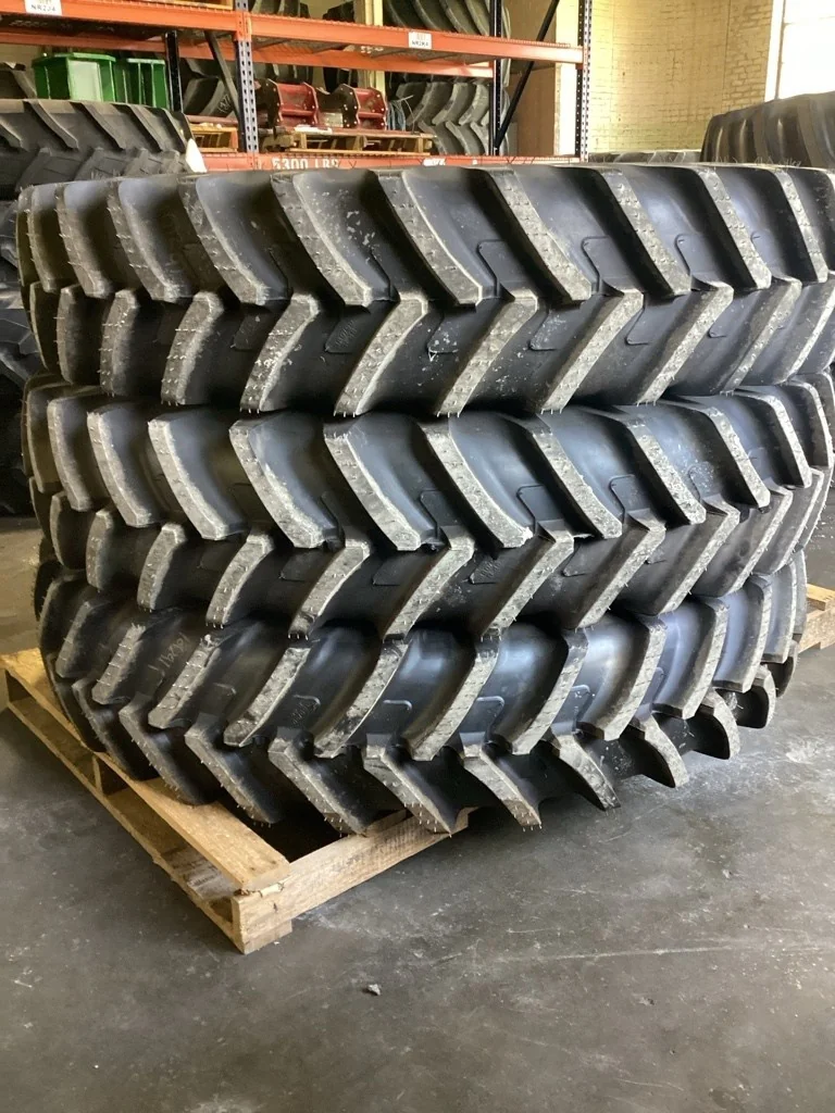 Take-Off IF380/90R46 165A8 Michelin Agribib RC TL R-1W 95-100% On 12 x 46 (8-10.82-8.78) Rim & Rail image 3