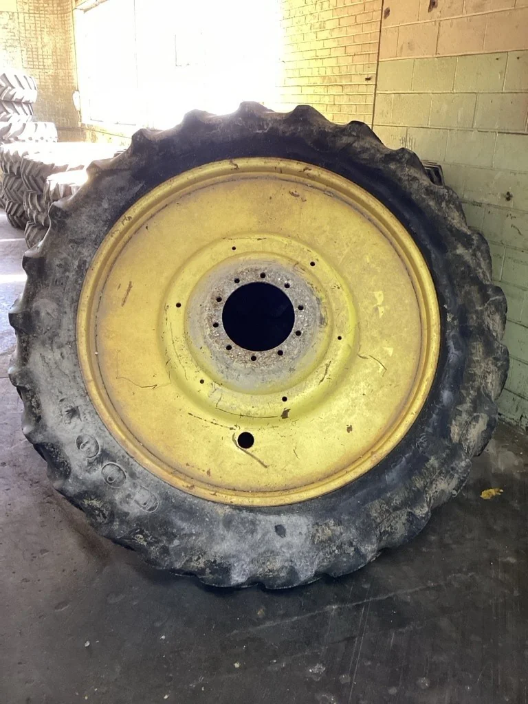 Used 380/90R54 152A8 Goodyear Super Traction Radial DT800 TL R-1W 50-55% On 12x54 (10-13.19-11.07)