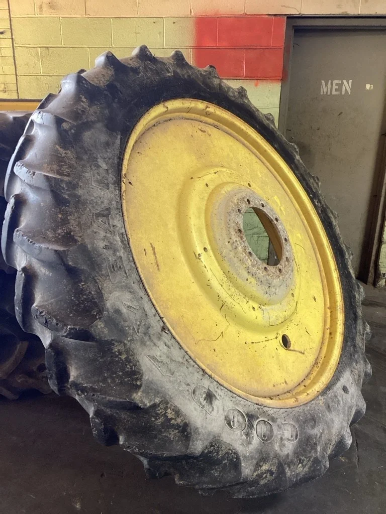 Used 380/90R54 152A8 Goodyear Super Traction Radial DT800 TL R-1W 50-55% On 12x54 (10-13.19-11.07) image 2