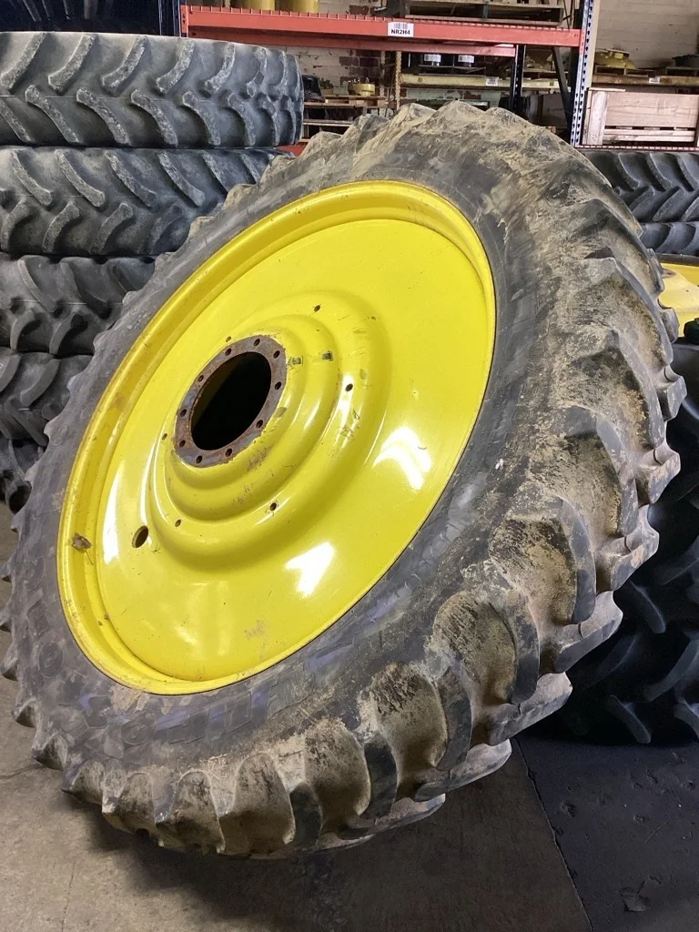 Used 380/90R54 152A8 Firestone Radial 9000 TL R-1W 65-70% On 12x54 (10-13.19-11.07) Dual Wheel image 2