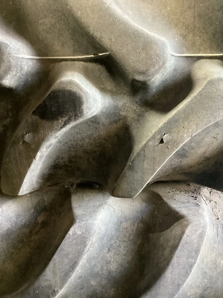Used 380/90R54 152A8 Firestone Radial 9000 TL R-1W 65-70% On 12x54 (10-13.19-11.07) Dual Wheel image 4