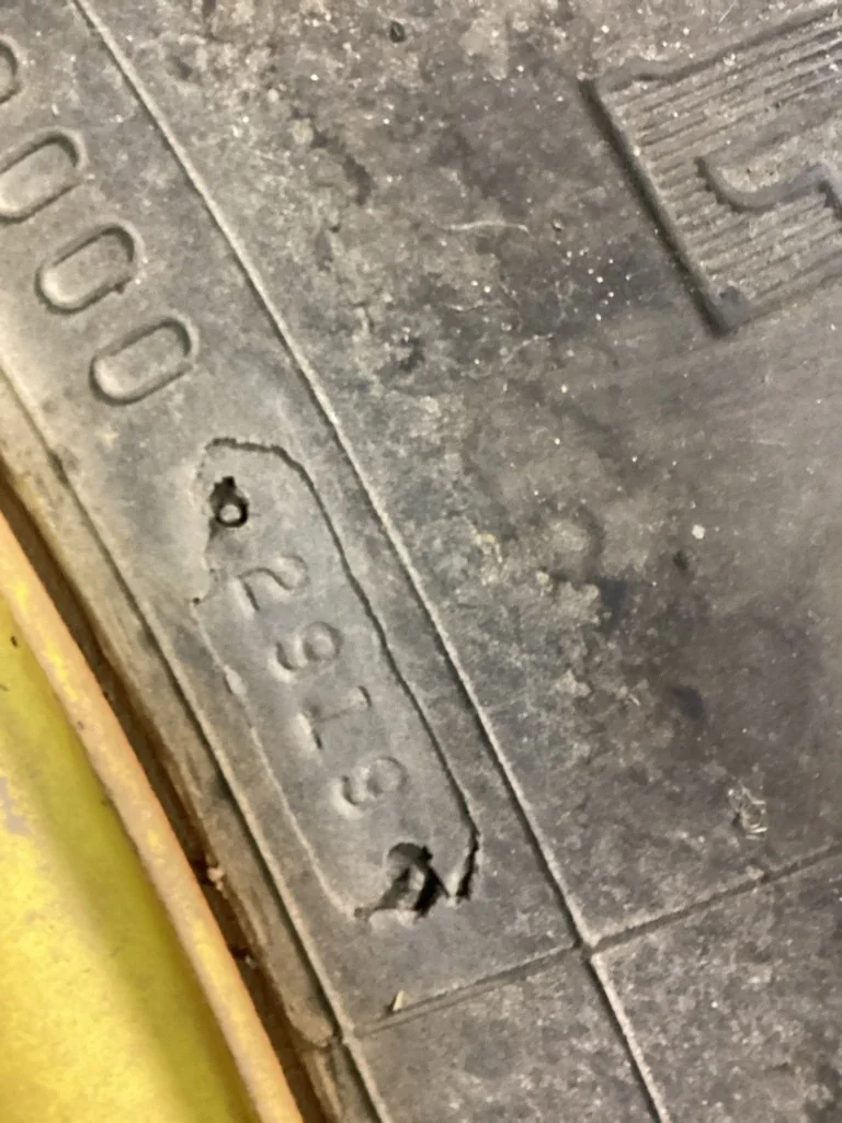 Used 380/80R38 142B Firestone RAT DT TL R-1W 70-75% On 12x38 Waffle 3 Bolt Wheel image 3